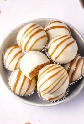 No-Bake Biscoff Cookie Truffles
